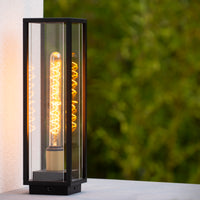 Lucide Laurens lámpara de pedestal exterior, casquillo E27, impermeable IP54, carcasa de metal negro con difusor de vidrio