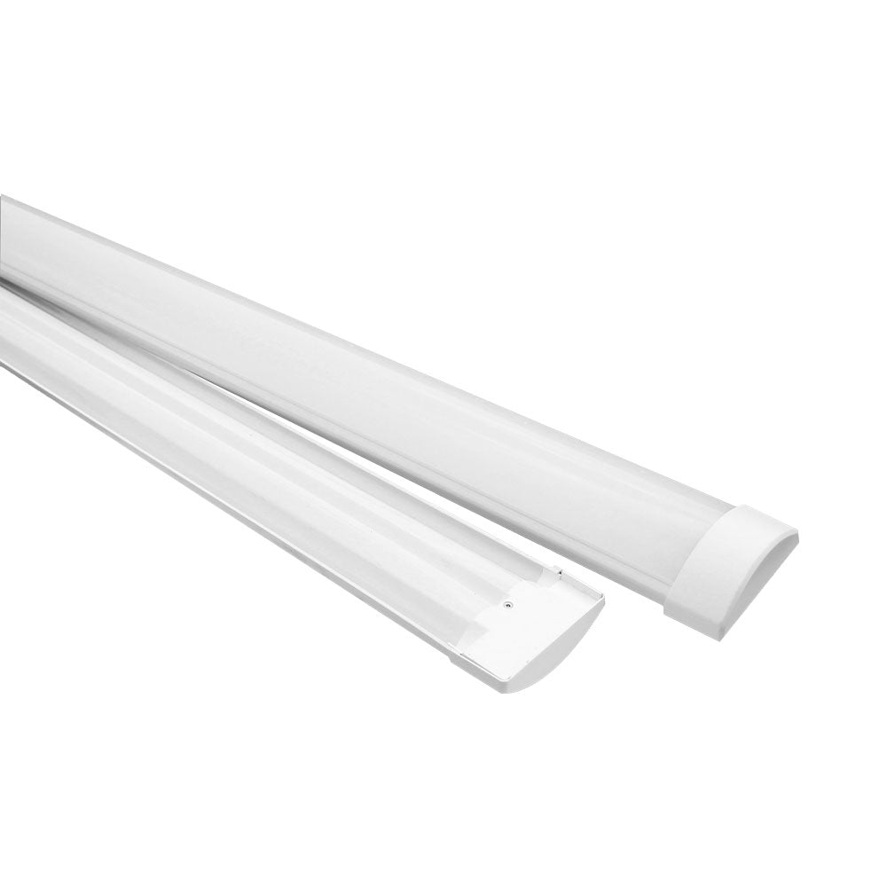 Aplique de pared LED Braytron 18W 4000K 1800 lúmenes IP40 Blanco 575mm iluminación interior tipo batten