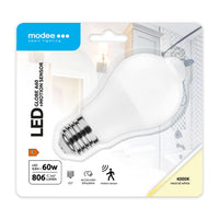 Bombilla Modee LED Smart Globe A60 8.8W E27 4000K 806 lúmenes con sensor PIR haz de 200° IP20