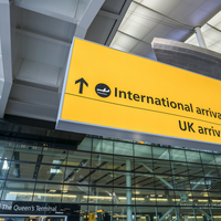 Philips CorePro LEDtube 1200mm HO T8 18W 6500K G13 Luz de Día Fría 2000 lúmenes Vidrio Mate CE RoHS