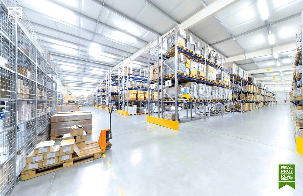 Philips CorePro LEDtube 120mm 15.5W 865 T8 TL for energy savings and easy installation