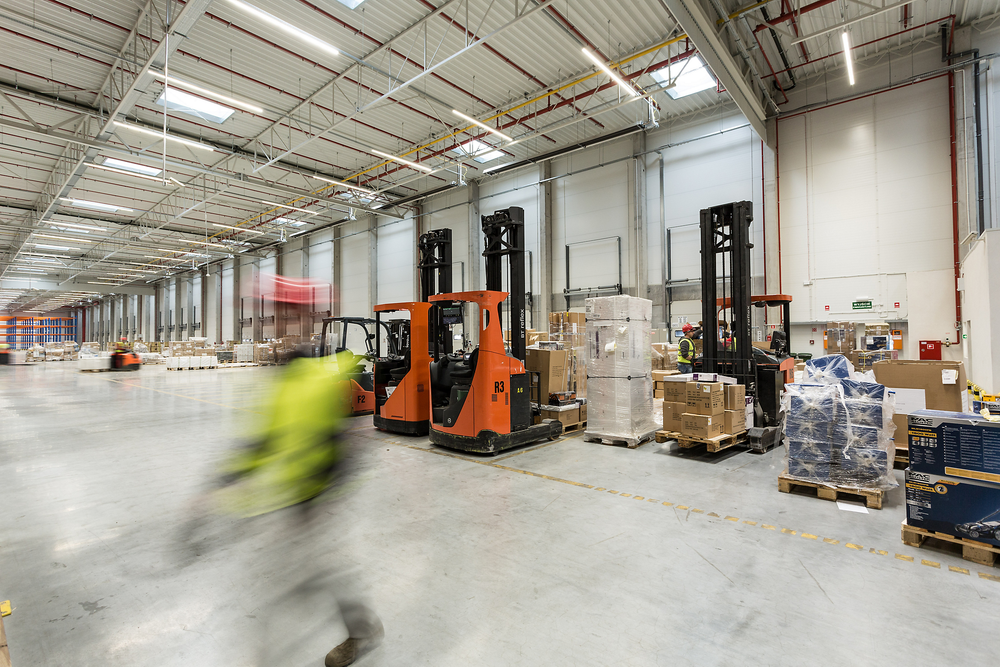 Philips CoreLine Batten BN126C LED 24.5W/59W 4000K 3500-8000 lúmenes 1450mm Blanco IP20 PSU