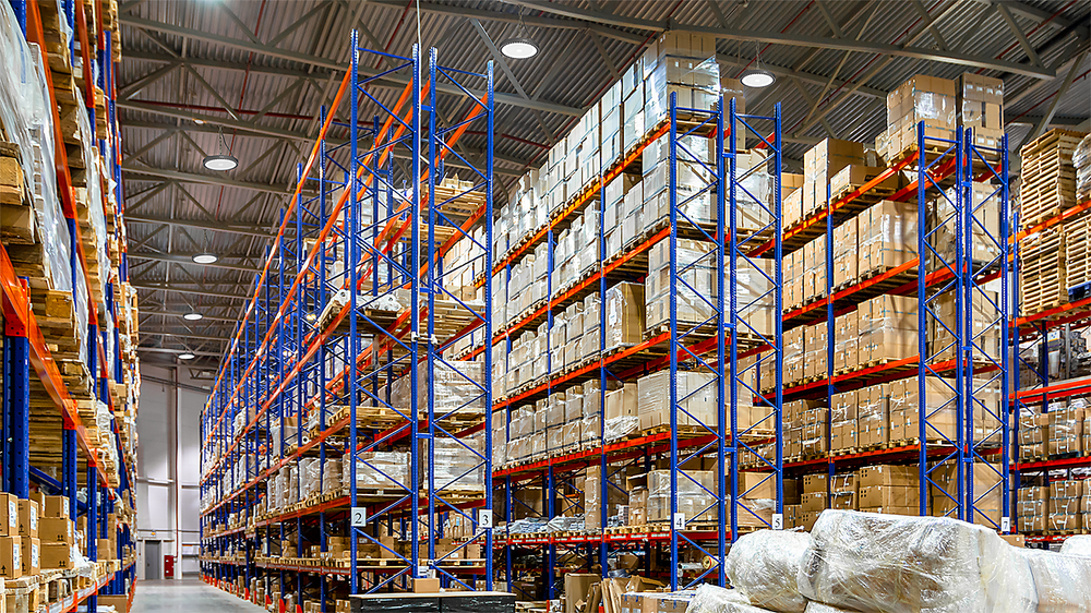 Philips CoreLine Highbay Gen5 LED 134W 20000 lúmenes 4000K regulable DALI IP65 IK08 haz estrecho Gris