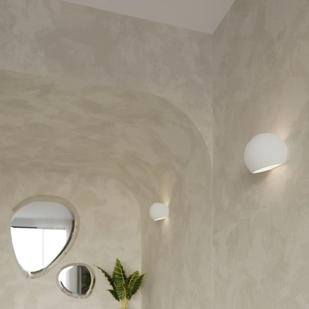 Sollux Lighting GLOBE ceramic wall lamp, E27 socket, White finish, IP20, 220-230V, 145x180x110mm
