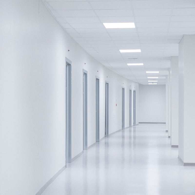 Panel LED Spectrum 48W CCT 230V 6300 lúmenes 120° IP20 CRI 80 Blanco 600x600 montaje empotrado o en superficie