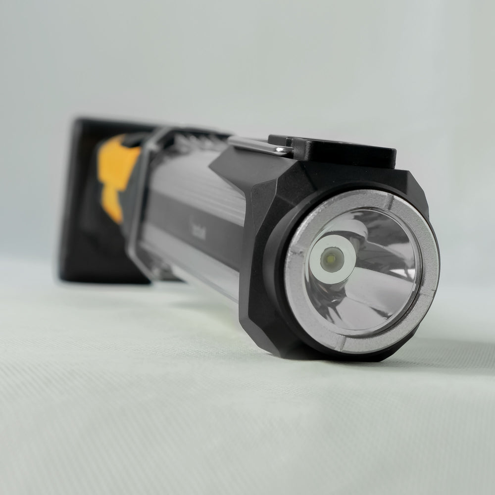 Linterna LED Technik W50 COB+XPG 1000 lúmenes Blanca IP55 con Batería Recargable USB Tipo-C y Powerbank