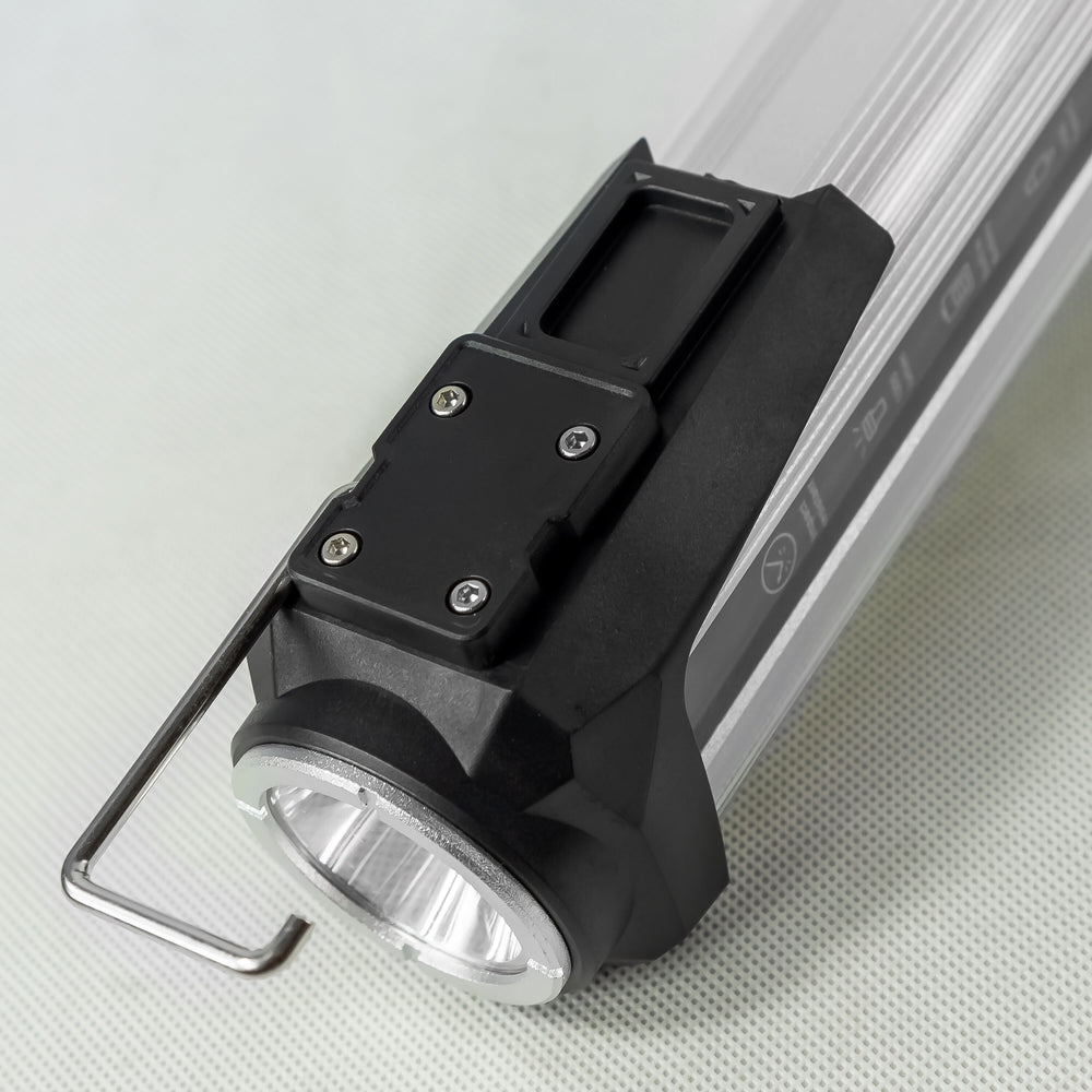 Linterna LED Technik W50 COB+XPG 1000 lúmenes Blanca IP55 con Batería Recargable USB Tipo-C y Powerbank